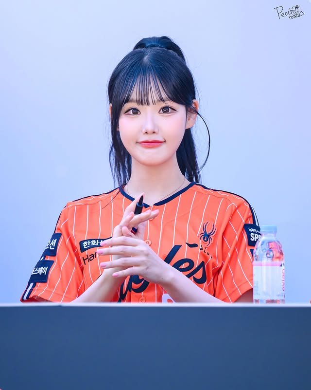 최홍라
