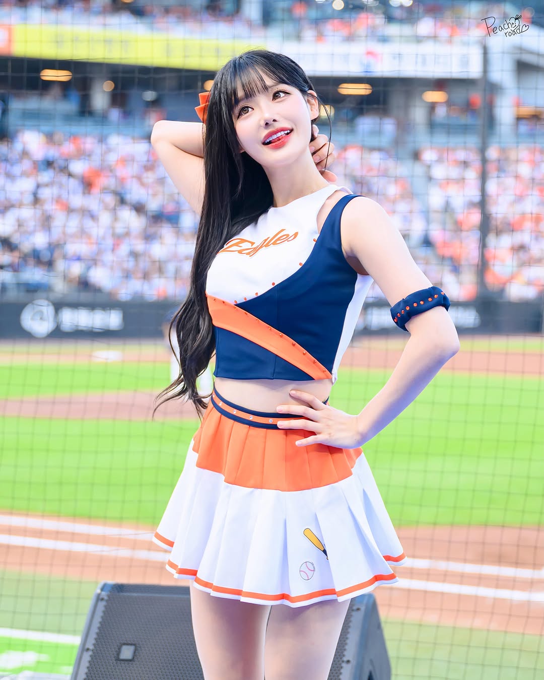 최홍라