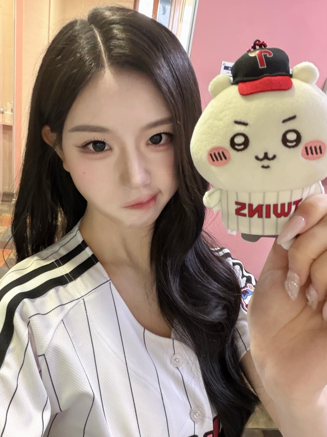 김채연