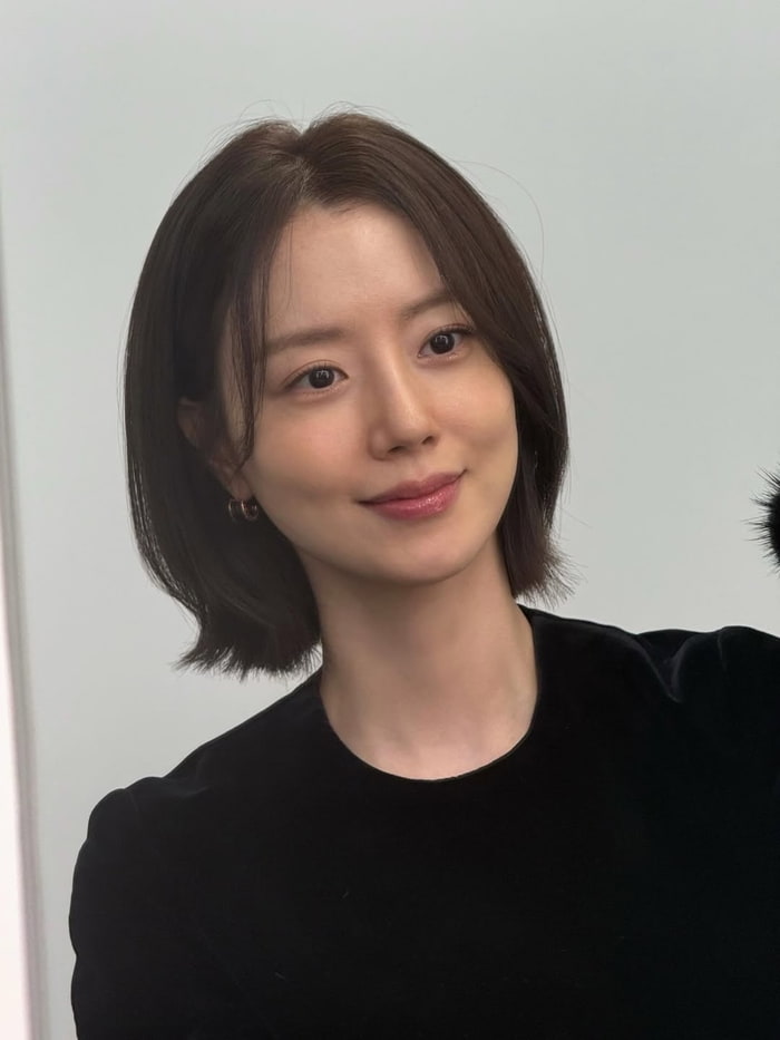 문채원