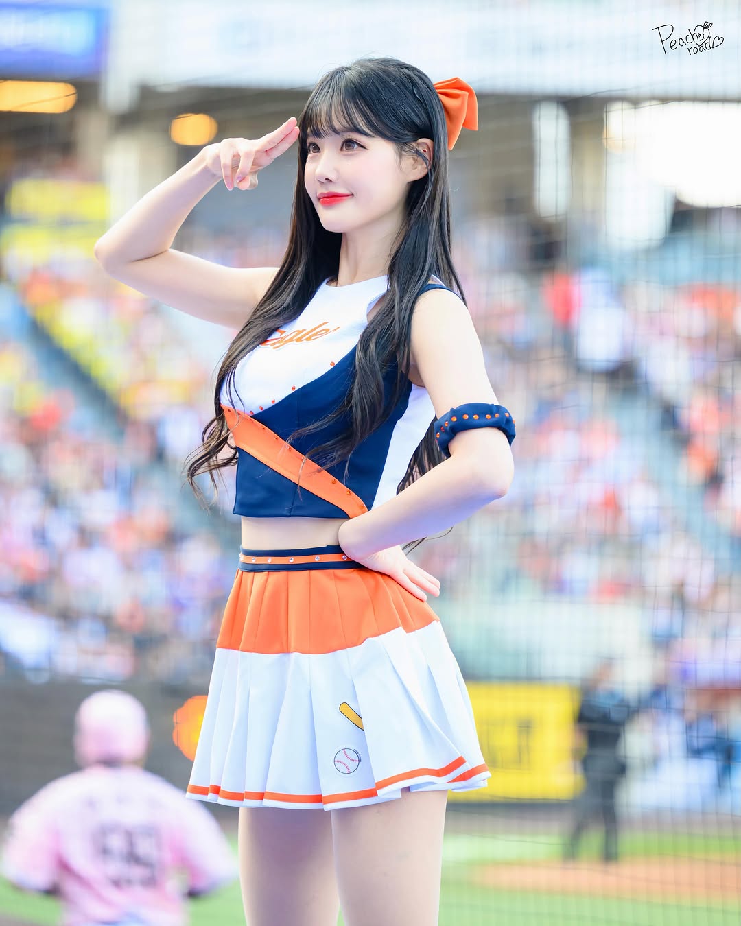 최홍라